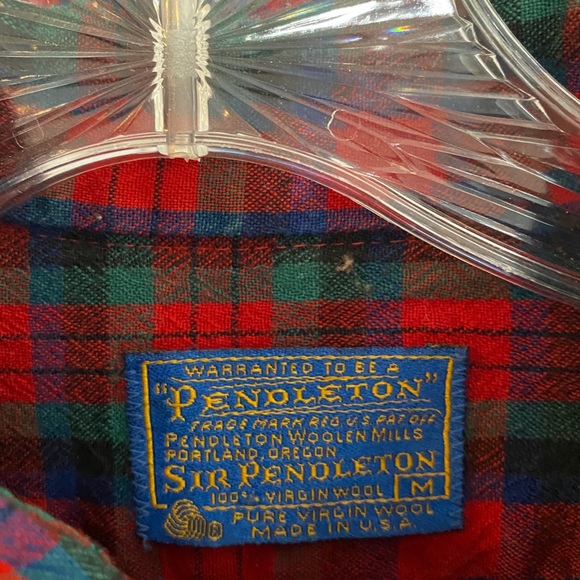 Pendleton VINTAGE 100% pure virgin wool shirt SIZE MEDIUM - Picture 2 of 9